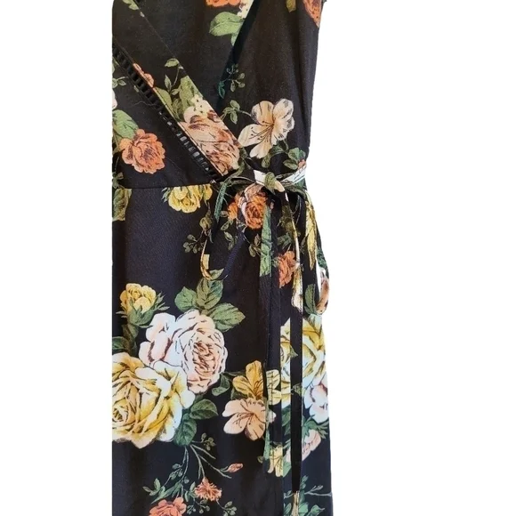 BOG Collective Floral Ruffle Wrap Dress Size Small - Picture 5 of 10